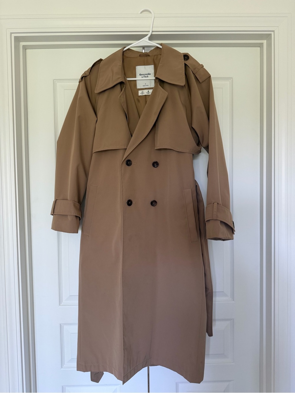Abercrombie & Fitch Trench Coat